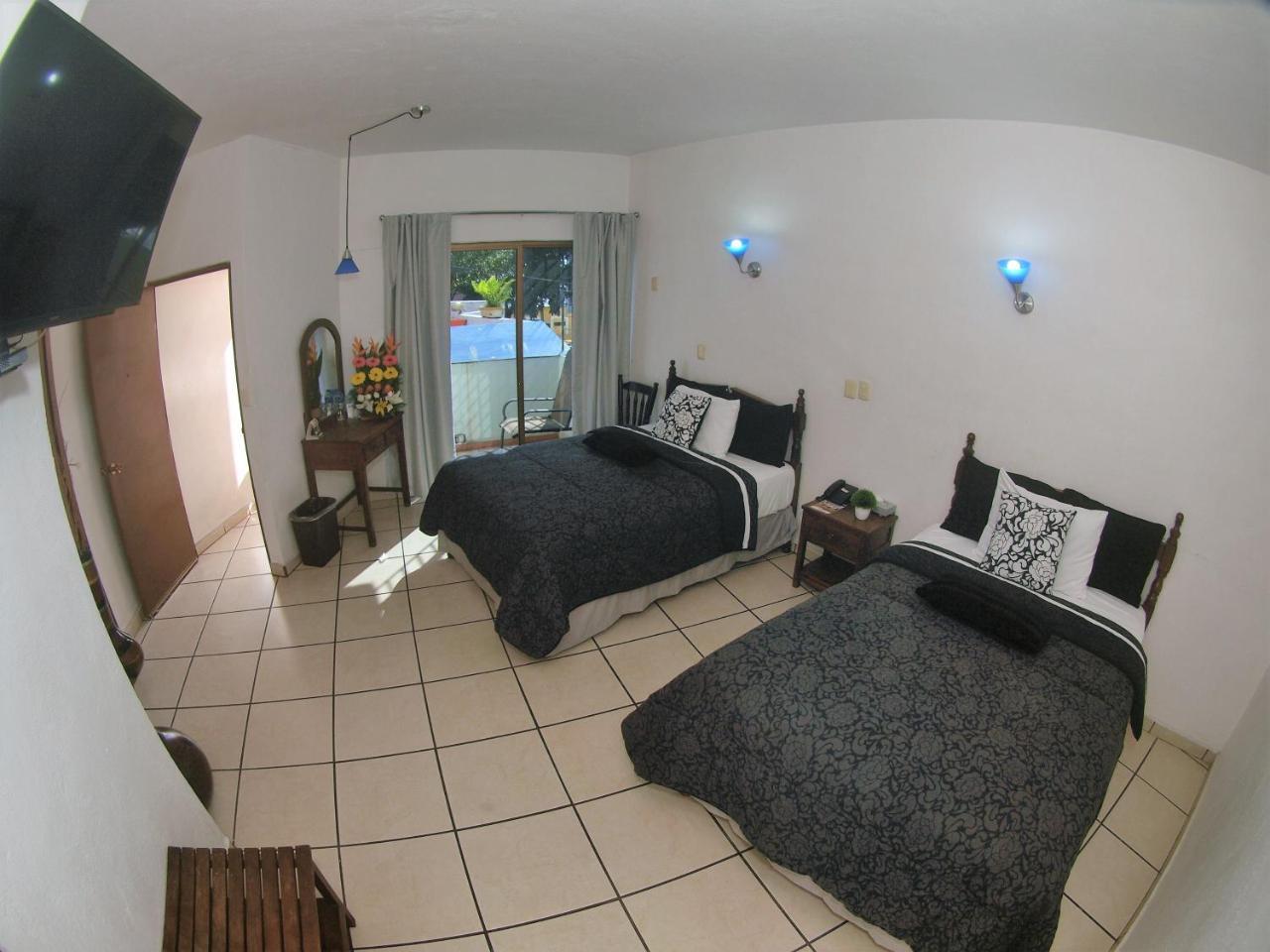 Hotel Hospedajes Del Rey Colima Luaran gambar