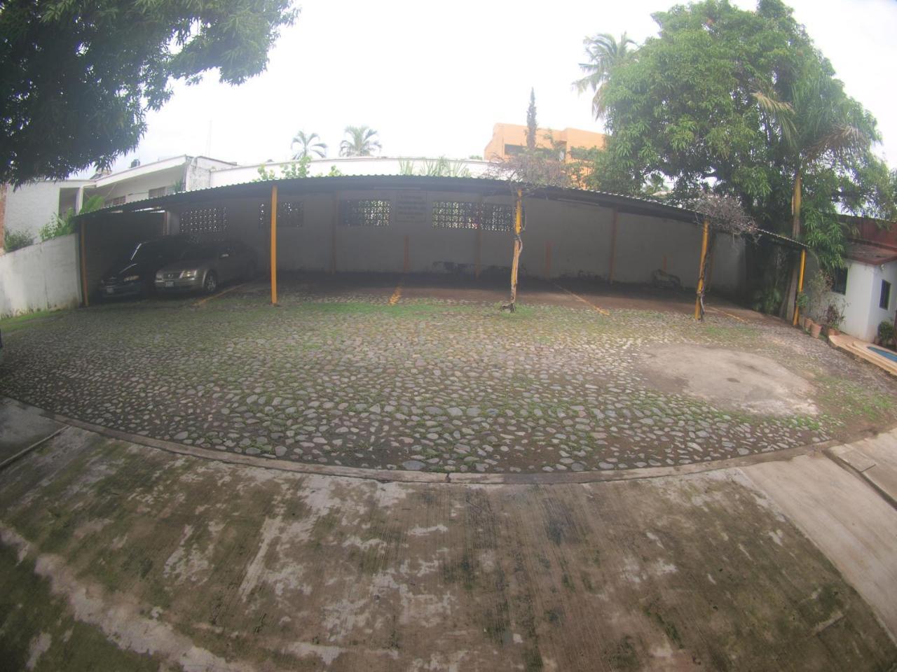 Hotel Hospedajes Del Rey Colima Luaran gambar